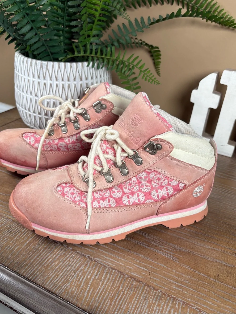 Timberland Shoes Girls Size 4.5 Hiking Boots Leather Outdoor Trail